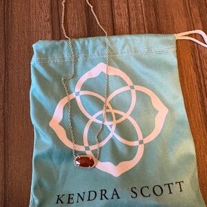 Kendra Scott Elisa Gold Pendant Necklace with Orange Goldstone